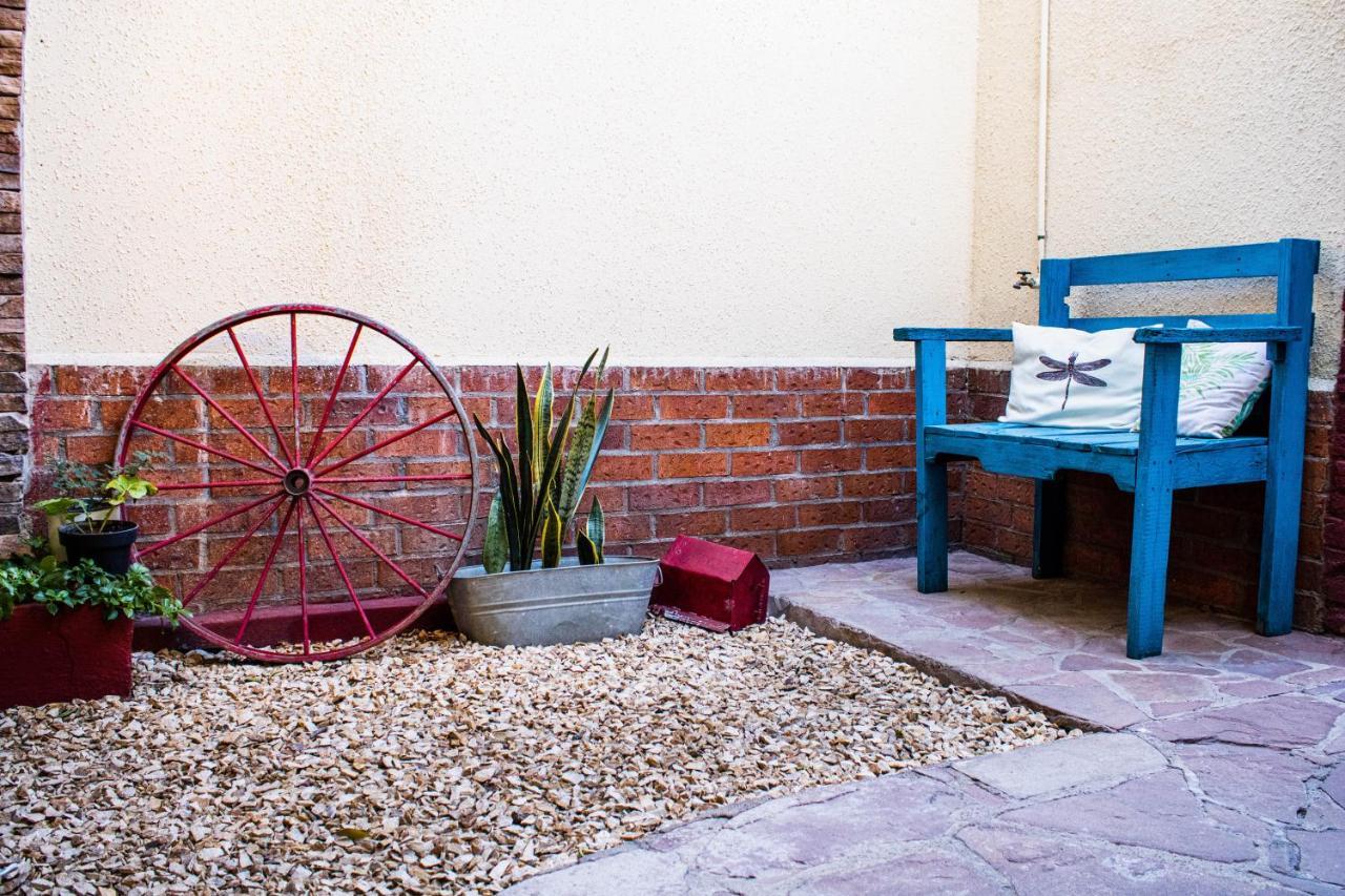 Hostal Ika Chihuahua Exterior photo
